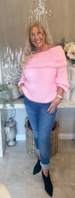 Flossy off the shoulder knit