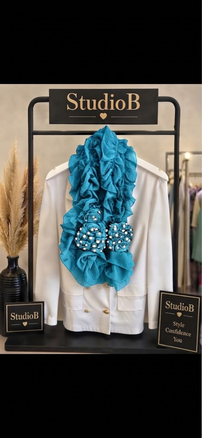 🖤✨ The Midnight Bloom Scarf