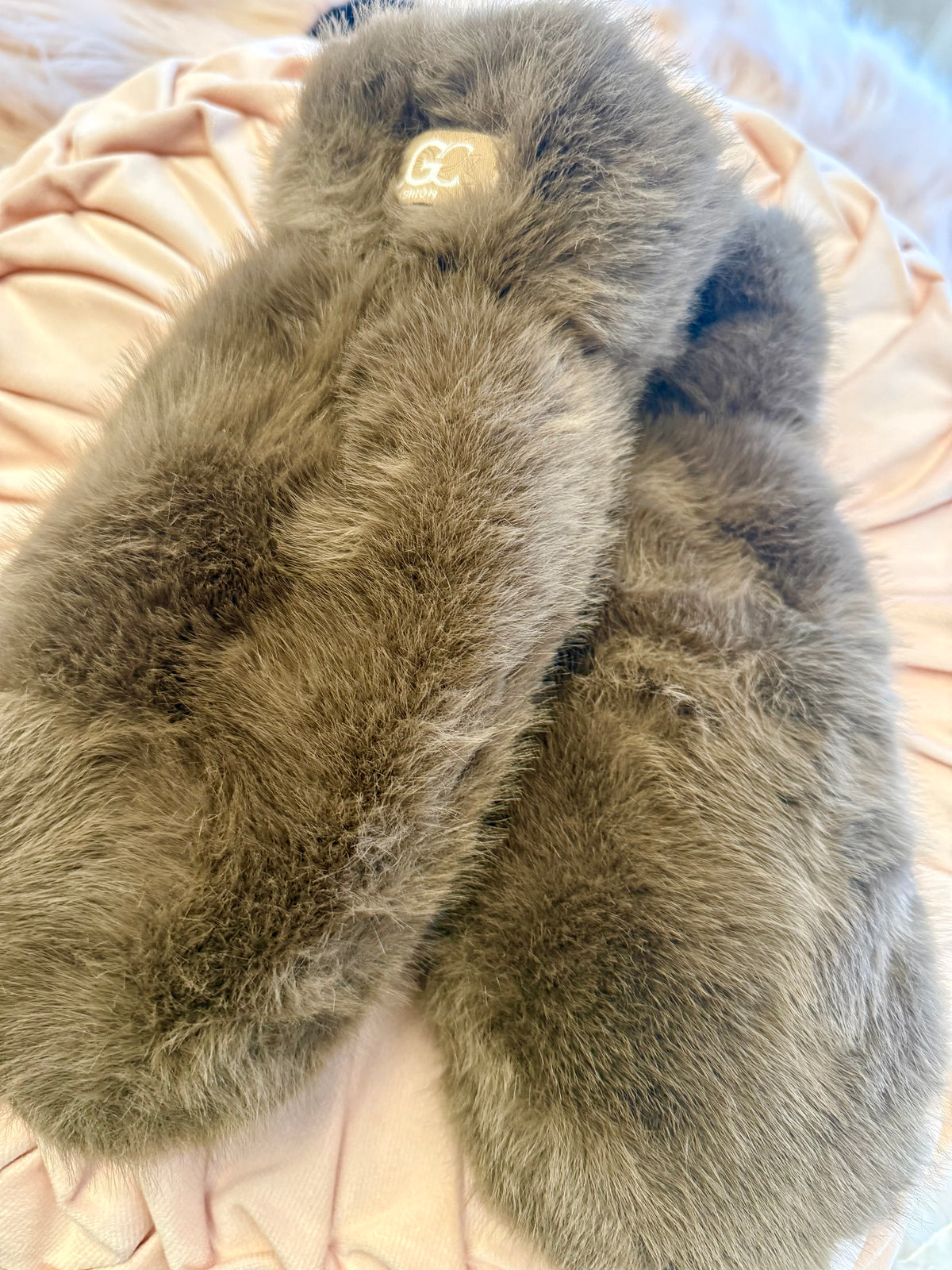 Faux fur Mittens