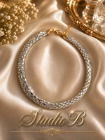 ✨ StudioB Luxe Crystal Collar Necklace