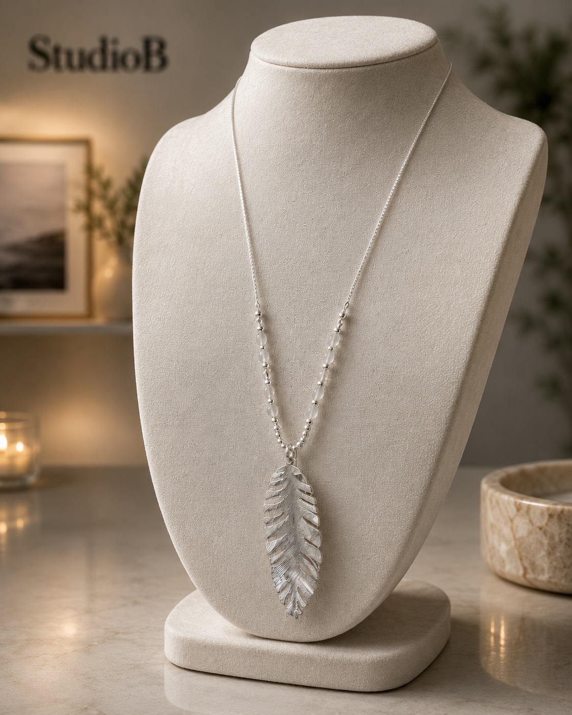 Silver Serenity Leaf Necklace ✨