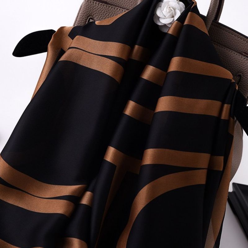🤎 The Milano Luxe Satin-Feel Scarf 🤎