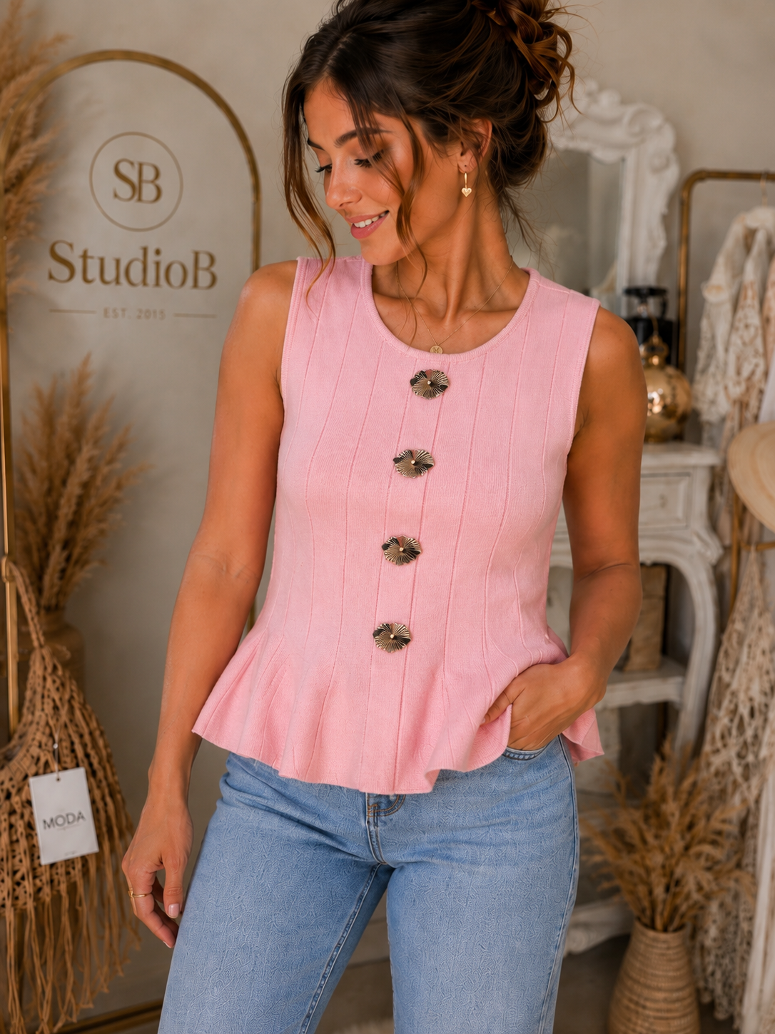 Pinky 27