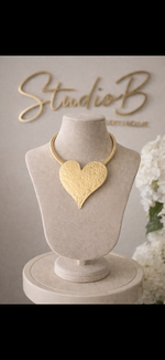 Heart statement necklace